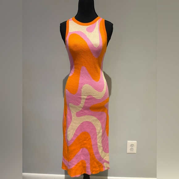 Colorful Wave Pattern Dress - Picture 3 of 5